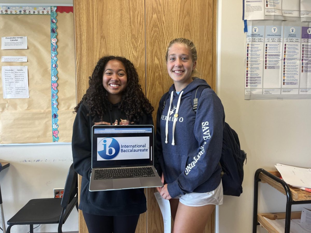 Juniors Maya Hullum and Roddey Bird are enjoying their first months participating in the IB Diploma Program.
