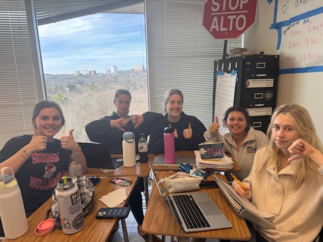 Juniors Blair Carter, Piper Curnow, Roddey Bird, Maddie Fluke, and Bella Justi give their personal input on the act of resolutions.